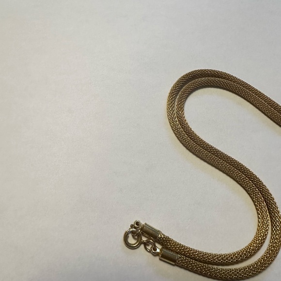 Necklace - Gold / Ruby - Picture 5 of 7